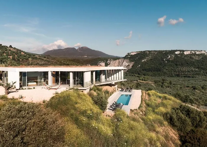 Sunset Seaview 4 Bed Sleeps 8 -private Pool Villa Pila